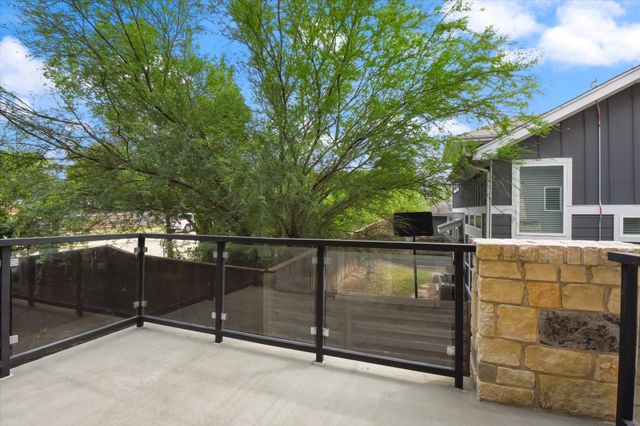 7209 Bassett CT, Austin, TX 78741