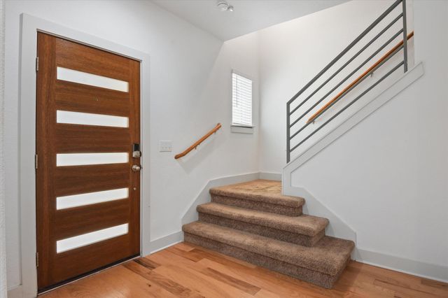 7209 Bassett CT, Austin, TX 78741