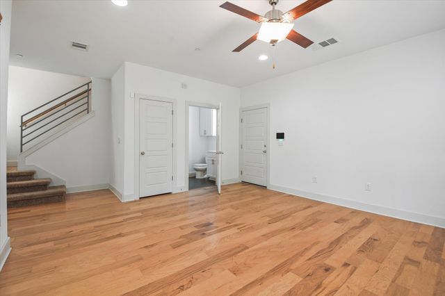 7209 Bassett CT, Austin, TX 78741