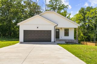 1253 Angus Way, Greenbrier, TN 37073