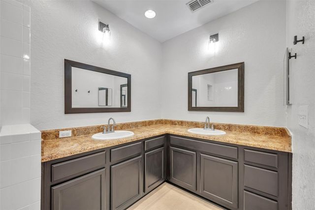 9051 TREASURE TROVE LANE 303, Kissimmee, FL 34747