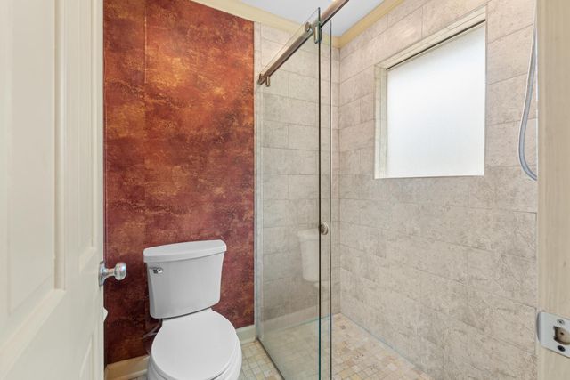 7477 STONE MILL CV, Germantown, TN 38138