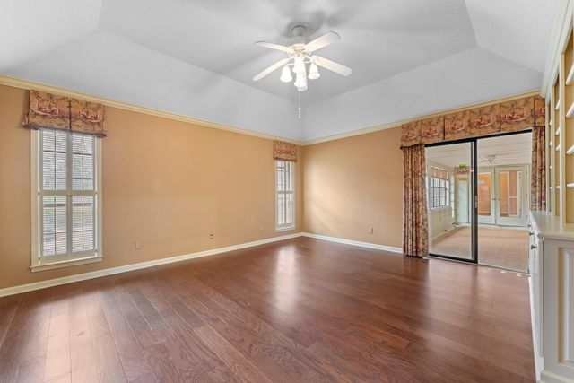 7477 STONE MILL CV, Germantown, TN 38138