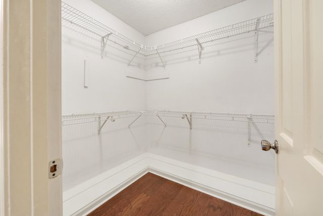 7477 STONE MILL CV, Germantown, TN 38138