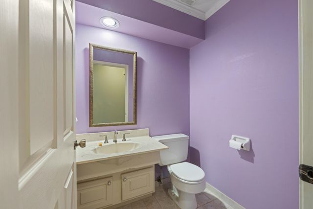 7477 STONE MILL CV, Germantown, TN 38138