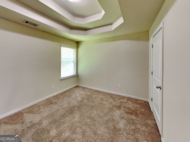 759 Rolling Downs Drive, Loganville, GA 30052