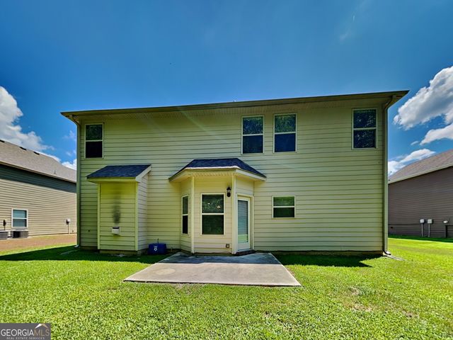 759 Rolling Downs Drive, Loganville, GA 30052