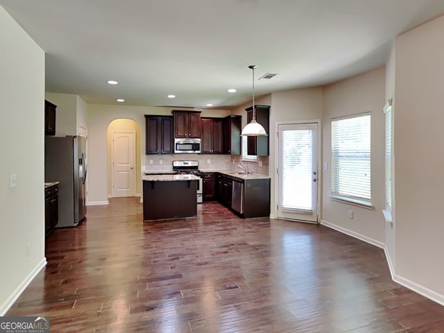 759 Rolling Downs Drive, Loganville, GA 30052