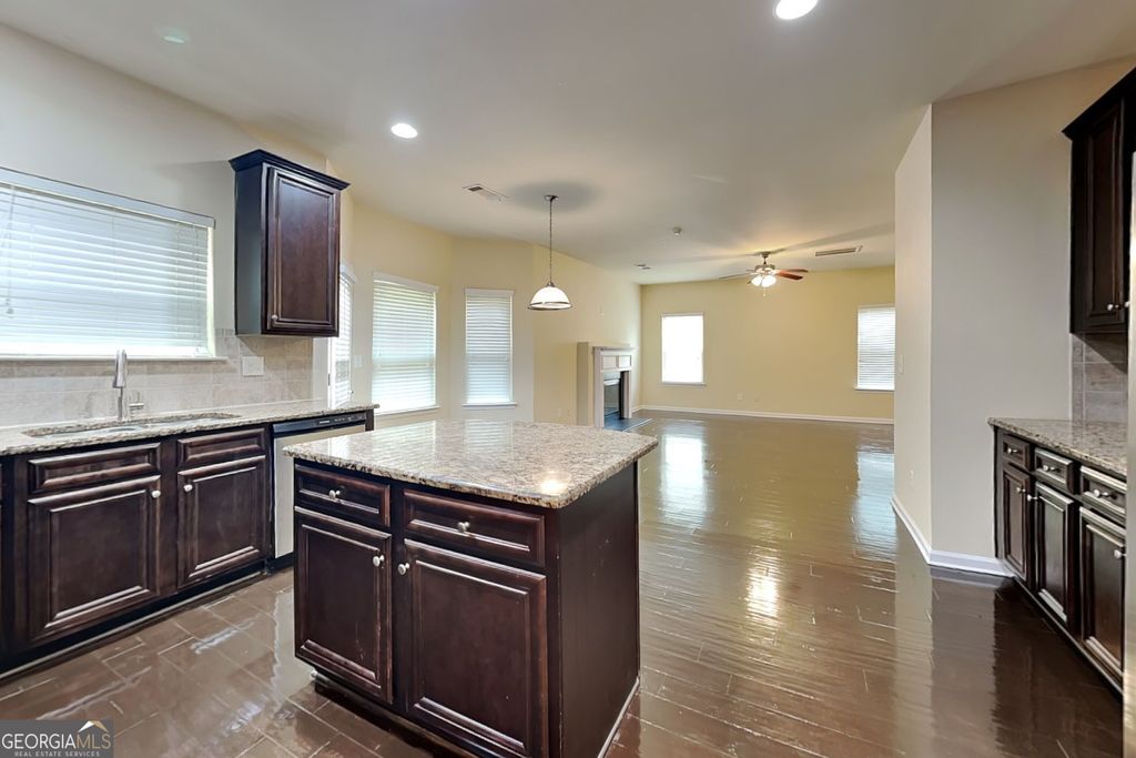 759 Rolling Downs Drive, Loganville, GA 30052 — photo 4