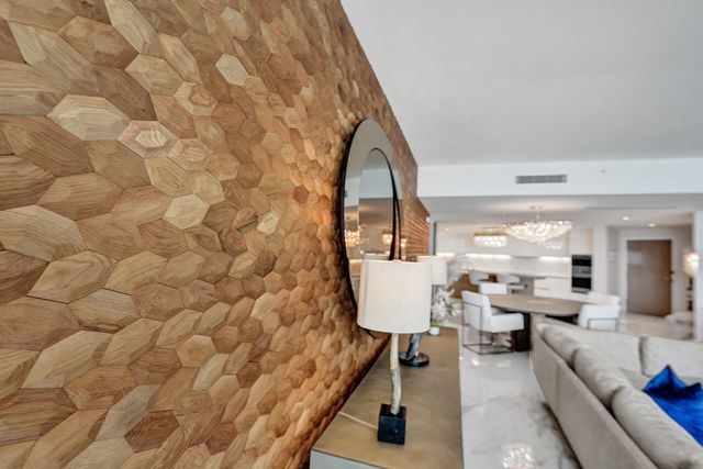 525 N Fort Lauderdale Beach Boulevard 703, Fort Lauderdale, FL 33304
