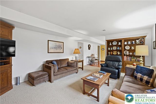 1700 Brandywine Road, South Whitehall Twp, PA 18104