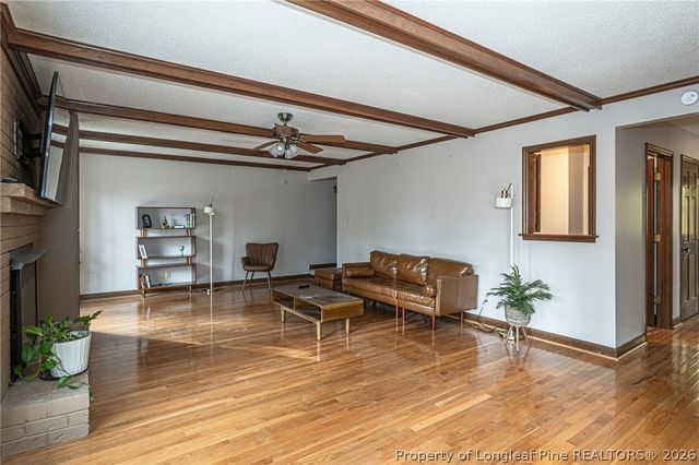 6821 Thames Drive, Fayetteville, NC 28306