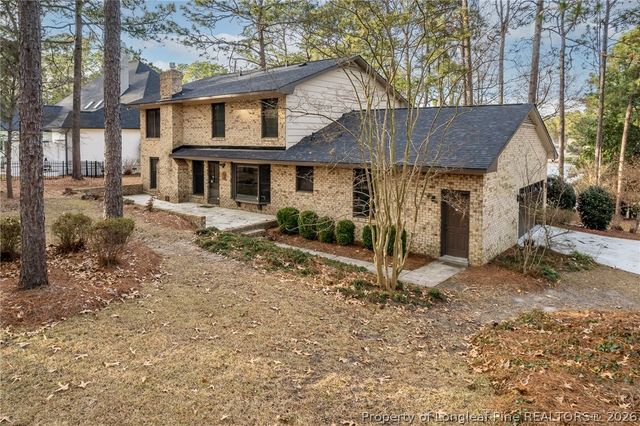 6821 Thames Drive, Fayetteville, NC 28306