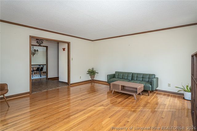 6821 Thames Drive, Fayetteville, NC 28306