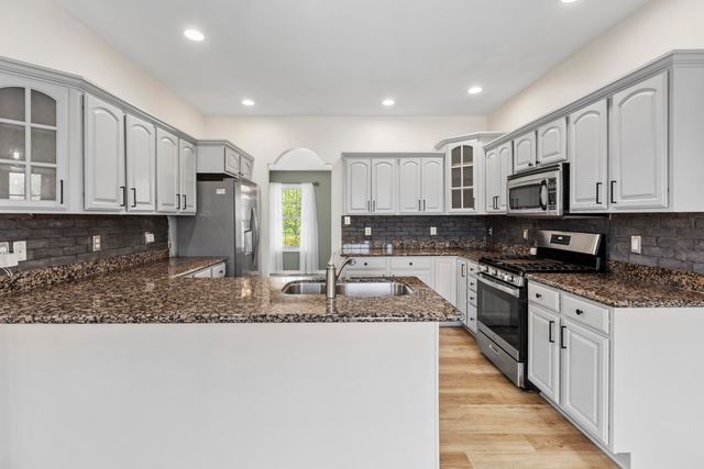 243 Eagle Ridge Drive, Valparaiso, IN 46385