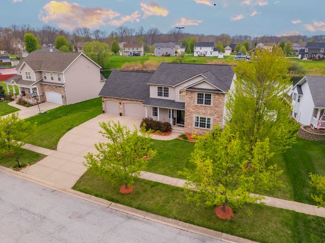 243 Eagle Ridge Drive, Valparaiso, IN 46385