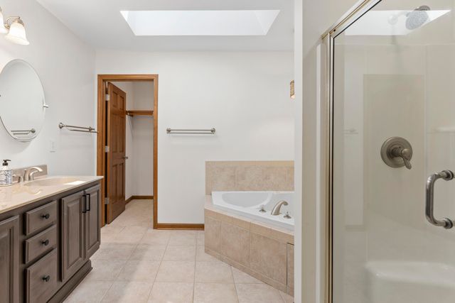 243 Eagle Ridge Drive, Valparaiso, IN 46385