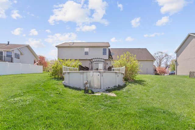 243 Eagle Ridge Drive, Valparaiso, IN 46385