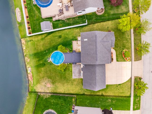 243 Eagle Ridge Drive, Valparaiso, IN 46385