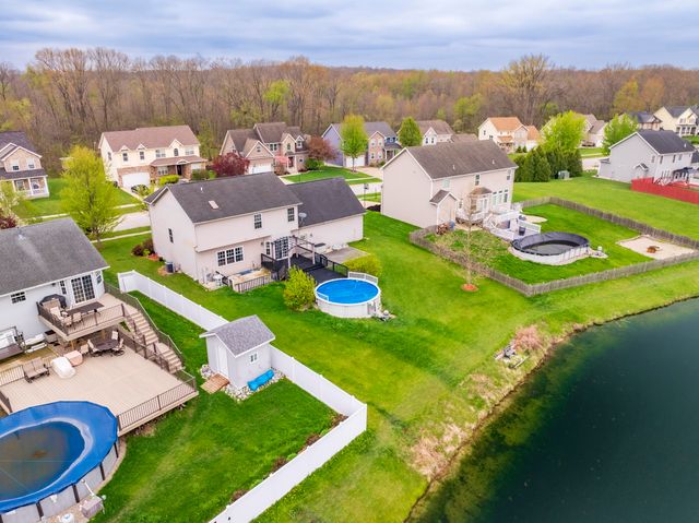 243 Eagle Ridge Drive, Valparaiso, IN 46385