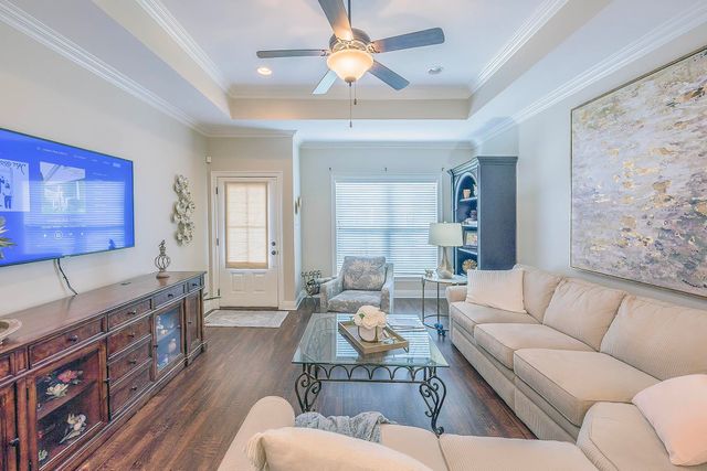 329 Derusso Street, Houma, LA 70364