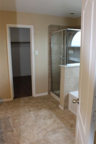 2435 Castle Pines Drive, Burleson, TX 76028