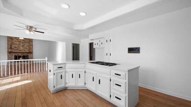 3021 35th Street, Oak Brook, IL 60523