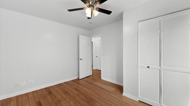 3021 35th Street, Oak Brook, IL 60523