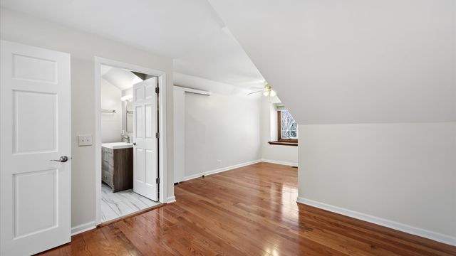 3021 35th Street, Oak Brook, IL 60523