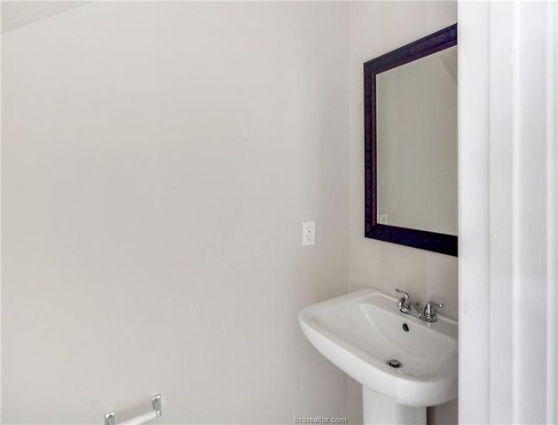 1210 Oney Hervey Drive, College Station, TX 77840