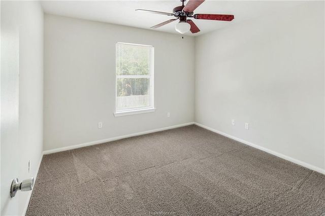 1210 Oney Hervey Drive, College Station, TX 77840