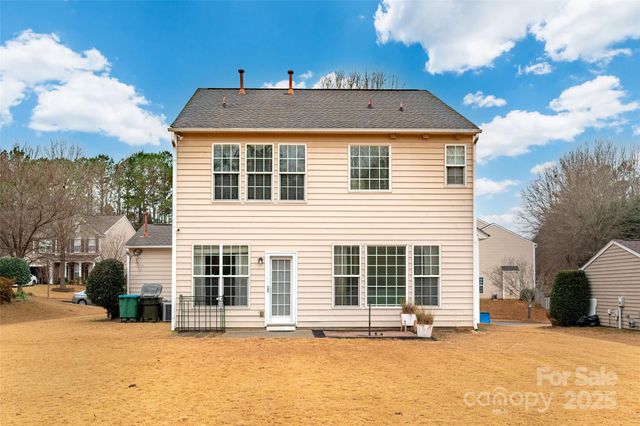 2223 Blueberry Ridge Road, Matthews, NC 28105