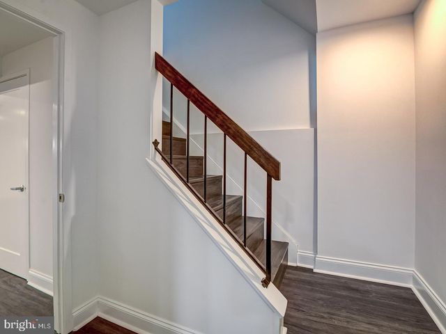 5 CLIMBING IVY CT, Germantown, MD 20874