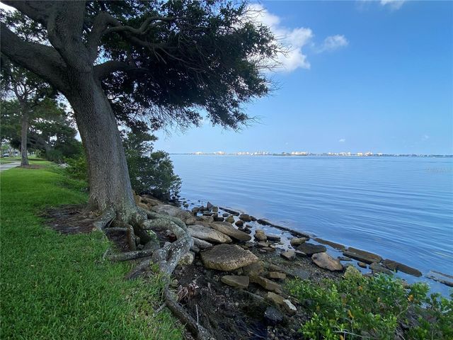 2084 RIDGELANE ROAD, Clearwater, FL 33755