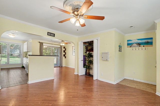 2000 Greens Blvd Apt 27A, Myrtle Beach, SC 29577