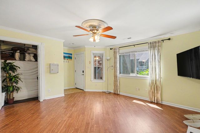 2000 Greens Blvd Apt 27A, Myrtle Beach, SC 29577