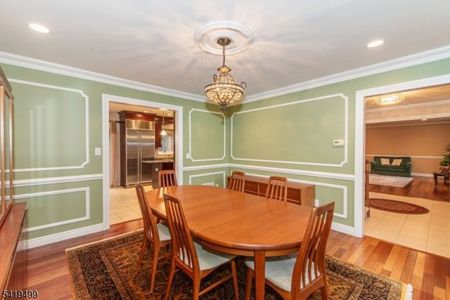 4 Summit Lane, Roxbury Twp., NJ 07876