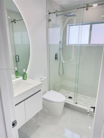 321 N 69th Ave, Hollywood, FL 33024
