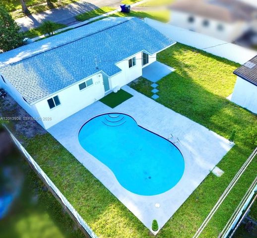 321 N 69th Ave, Hollywood, FL 33024