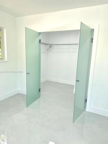 321 N 69th Ave, Hollywood, FL 33024