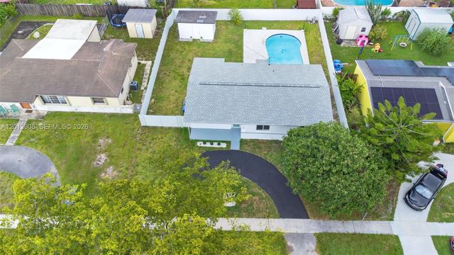 321 N 69th Ave, Hollywood, FL 33024