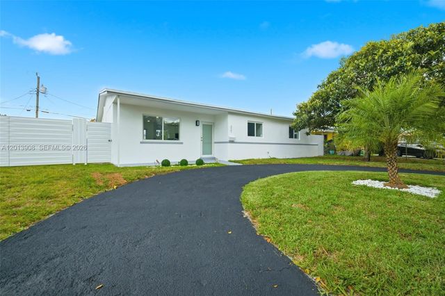 321 N 69th Ave, Hollywood, FL 33024