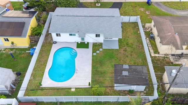321 N 69th Ave, Hollywood, FL 33024