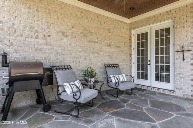 704 Wickham Drive, Winterville, NC 28590