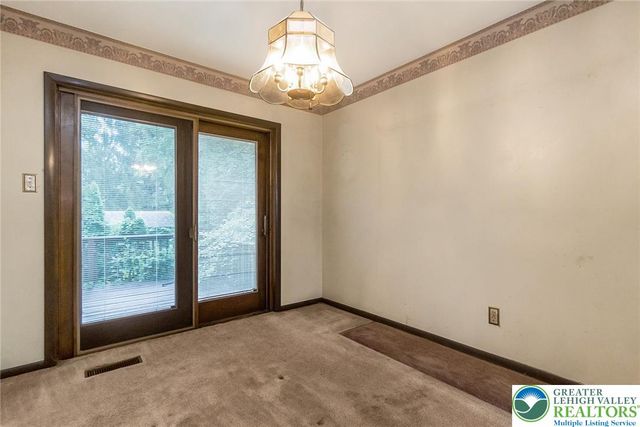 3612 Washington Street, Bethlehem Twp, PA 18020