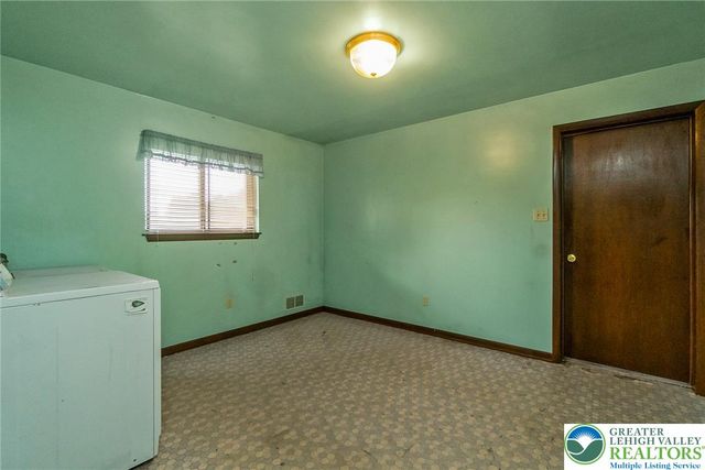 3612 Washington Street, Bethlehem Twp, PA 18020