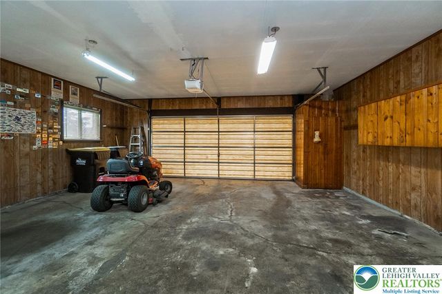 3612 Washington Street, Bethlehem Twp, PA 18020