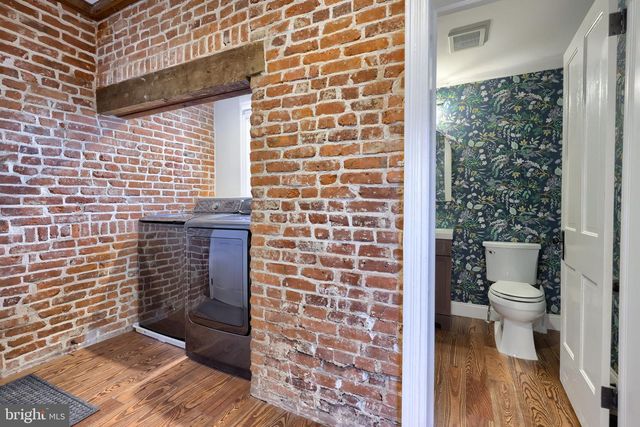 808 N DUKE ST, Lancaster, PA 17602