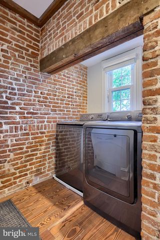 808 N DUKE ST, Lancaster, PA 17602