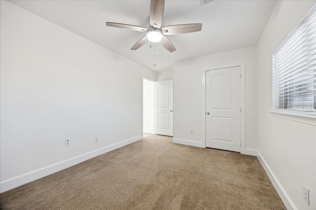 262 Rolling Brook Drive, Dickinson, TX 77539